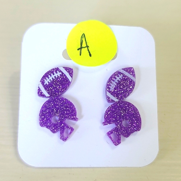 FOOTBall Helmut color stud earrings NWT 2 Pair of purple, green, gold, or RED - Picture 2 of 3